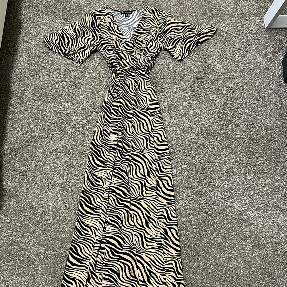 INC International Concepts Brown and Black Ruffled Tie Front Maxi Dress